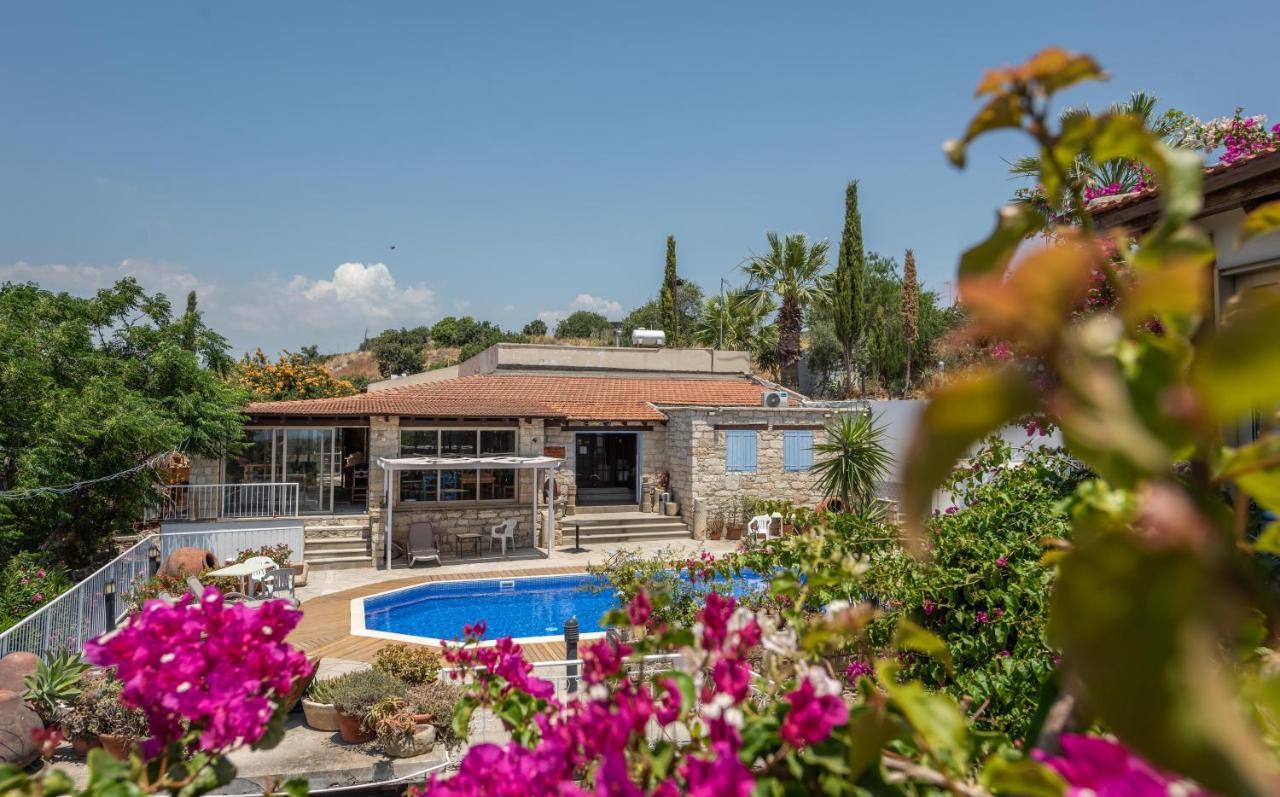 Adamos Hotel Apartments Tochni Exteriér fotografie