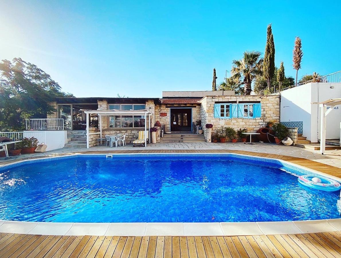 Adamos Hotel Apartments Tochni Exteriér fotografie